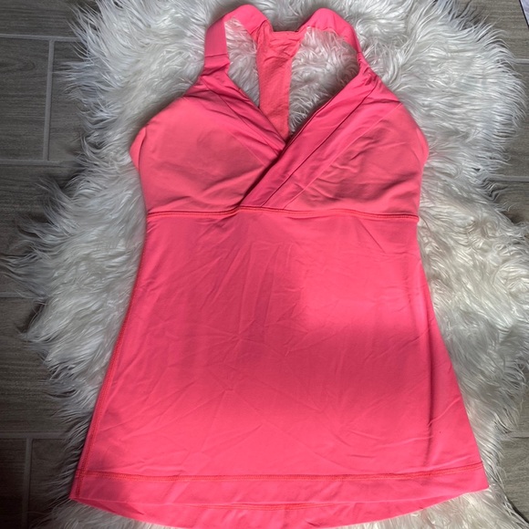 Lululemon tank top - Picture 1 of 3